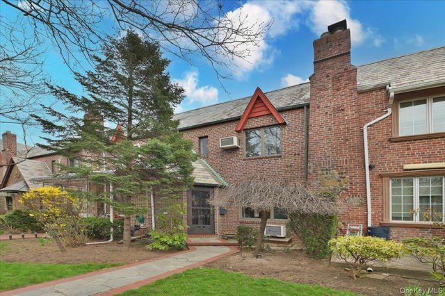 8750 62nd Road, Rego Park, NY 11374