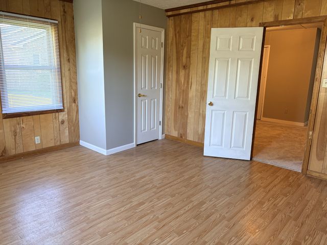 7650 Highway 41, N, Adams, TN 37010