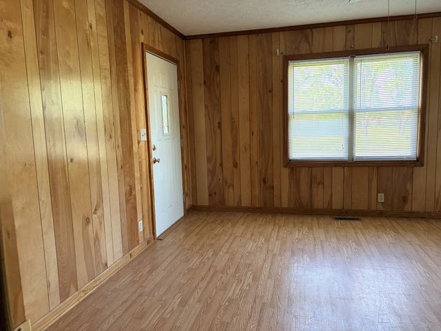 7650 Highway 41, N, Adams, TN 37010