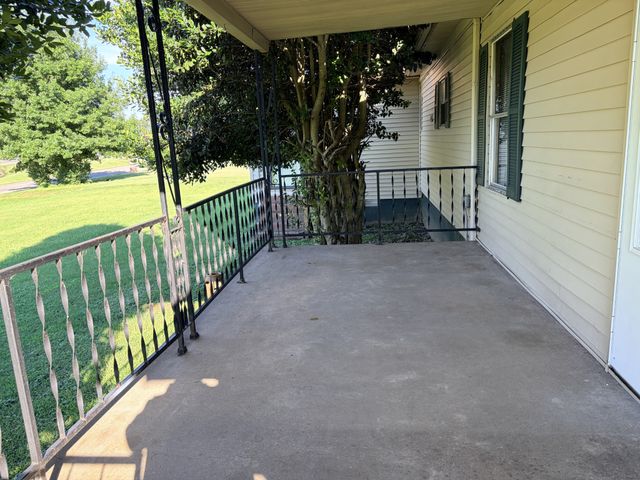 7650 Highway 41, N, Adams, TN 37010
