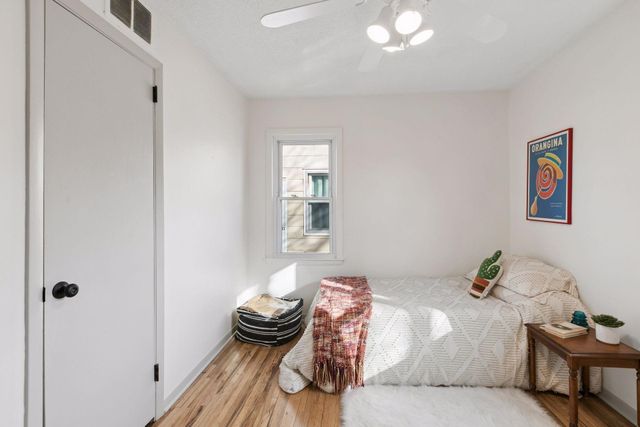 5050 Emerson Avenue N, Minneapolis, MN 55430