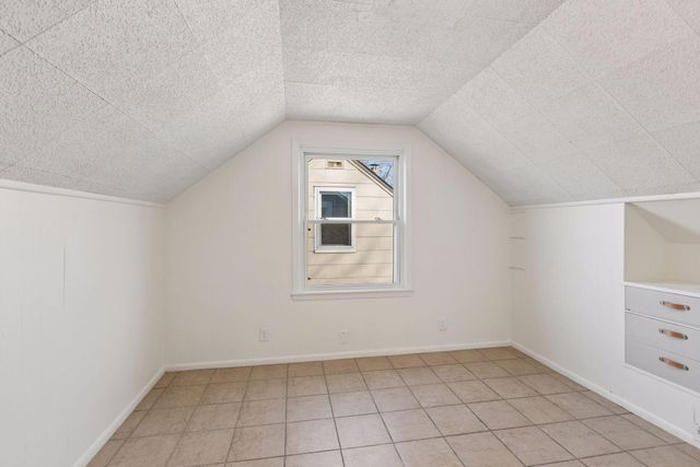 5050 Emerson Avenue N, Minneapolis, MN 55430