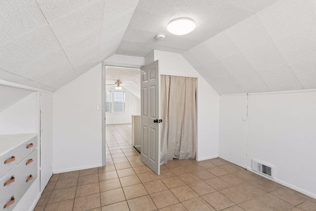 5050 Emerson Avenue N, Minneapolis, MN 55430