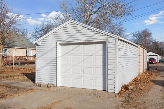 5050 Emerson Avenue N, Minneapolis, MN 55430