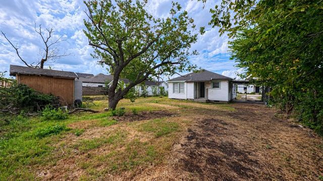 7915 Colonial Lane, Houston, TX 77051