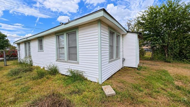 7915 Colonial Lane, Houston, TX 77051