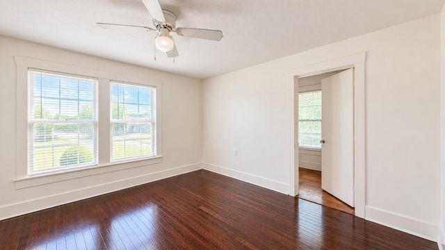 7915 Colonial Lane, Houston, TX 77051