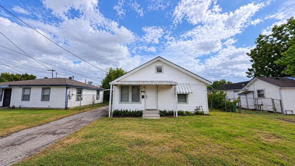 7915 Colonial Lane, Houston, TX 77051