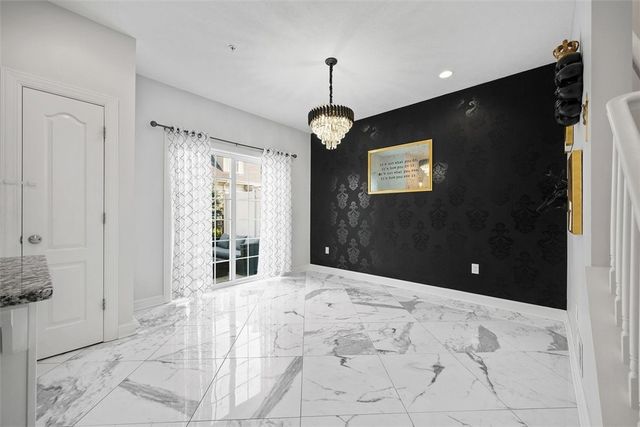 2890 E May Street, Castle Shannon, PA 15234