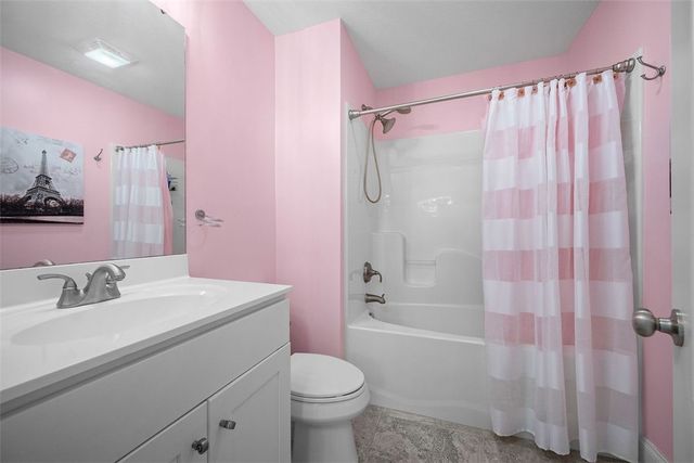 2890 E May Street, Castle Shannon, PA 15234