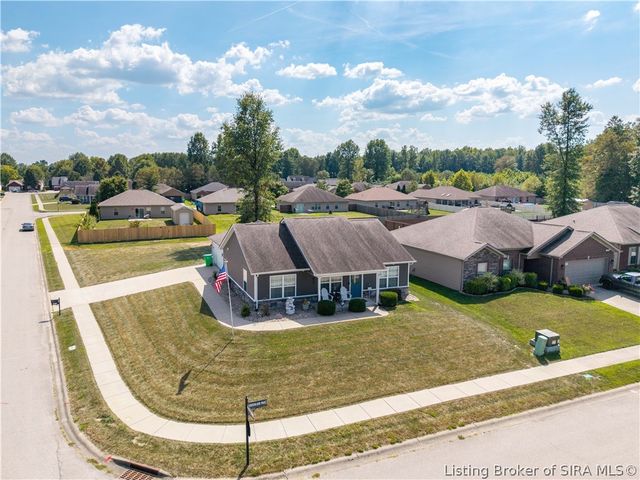 5806 Harmony Woods, Memphis, IN 47143