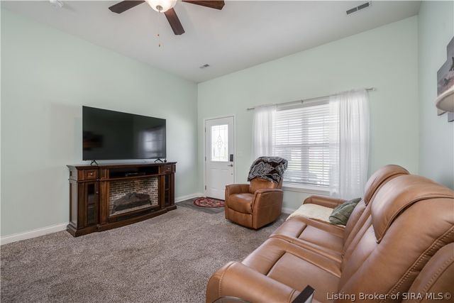 5806 Harmony Woods, Memphis, IN 47143