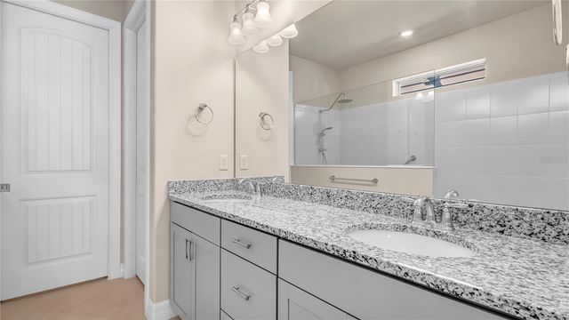 9212 HANGING VINE COURT, Orlando, FL 32836