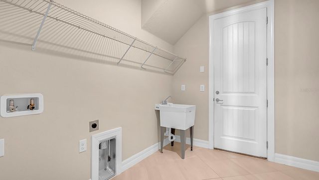 9212 HANGING VINE COURT, Orlando, FL 32836