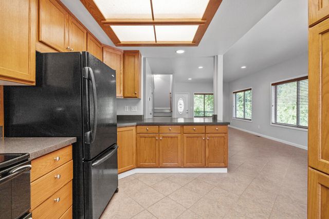 27023 Dugout Lane, Klamath Falls, OR 97601