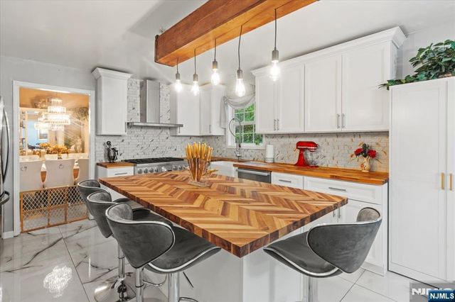 22 Cherbourg Drive, West Milford, NJ 07480