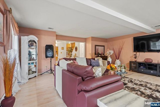 22 Cherbourg Drive, West Milford, NJ 07480