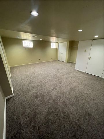 1419 Cardinal Dr, Scott Twp, PA 15243