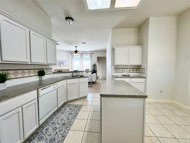 5822 Carta Valley Lane, Richmond, TX 77469