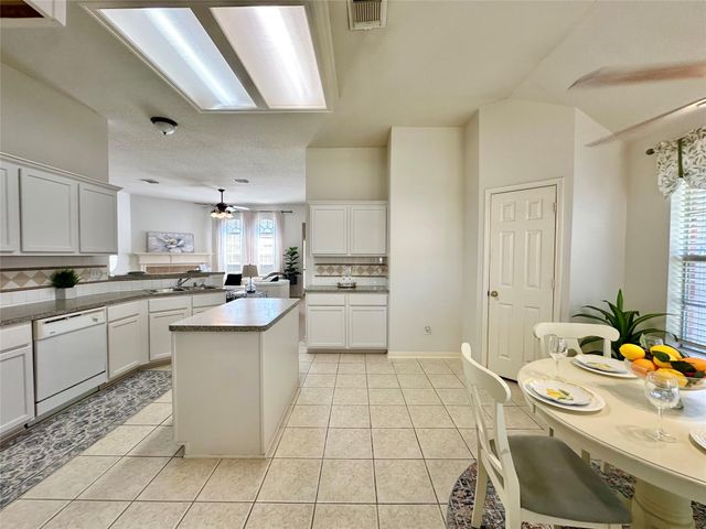 5822 Carta Valley Lane, Richmond, TX 77469