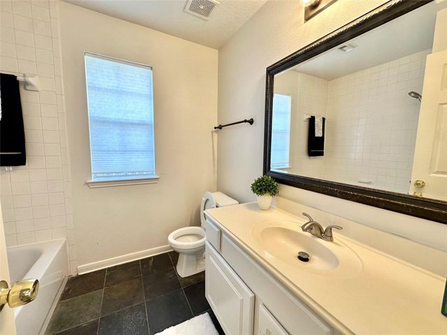 5822 Carta Valley Lane, Richmond, TX 77469