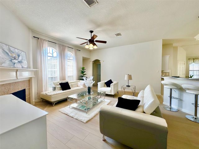 5822 Carta Valley Lane, Richmond, TX 77469