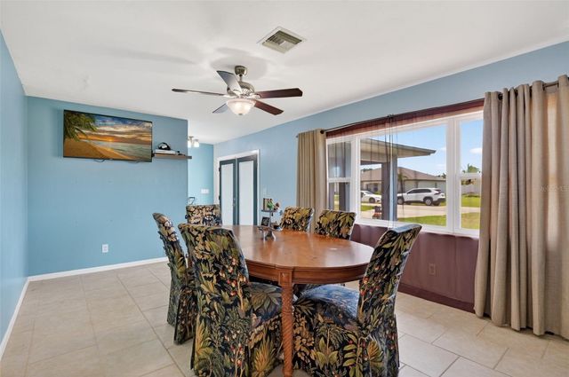 1305 SE 37TH TERRACE, Cape Coral, FL 33904