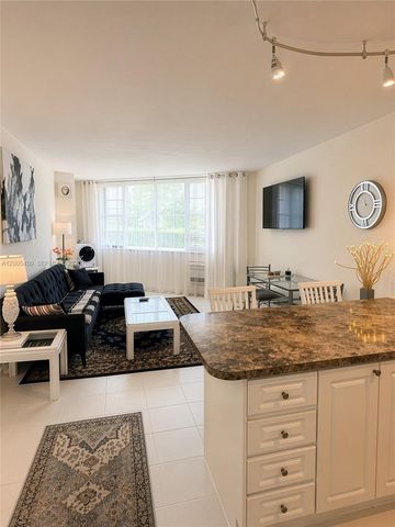 1936 S Ocean Dr 4D, Hallandale Beach, FL 33009