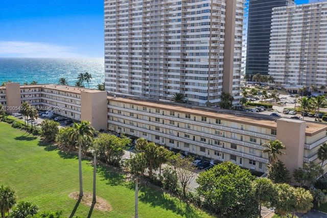 1936 S Ocean Dr 4D, Hallandale Beach, FL 33009