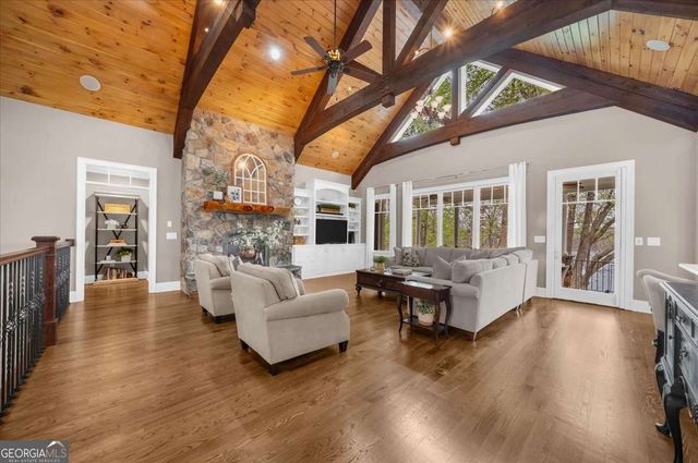 4833 Propes Drive, Oakwood, GA 30566