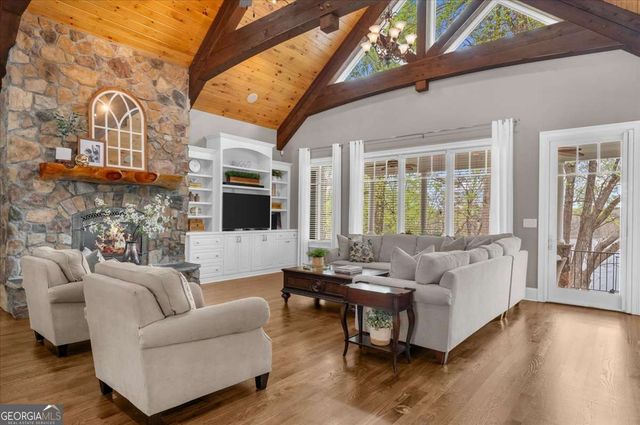 4833 Propes Drive, Oakwood, GA 30566