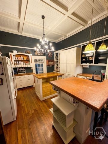 79 Georgia Avenue, Commerce, GA 30529