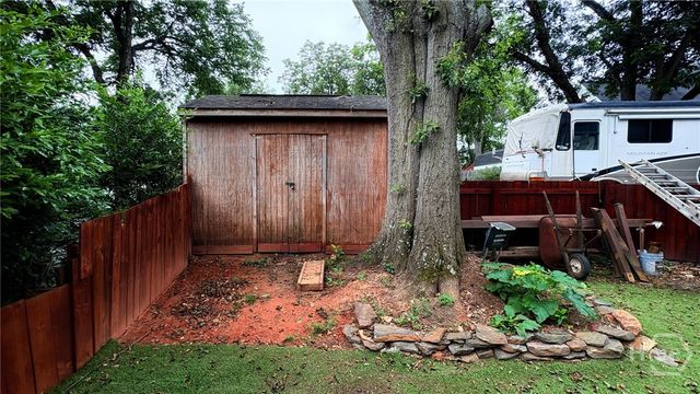 79 Georgia Avenue, Commerce, GA 30529