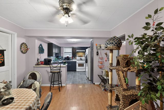 1006 Hester Avenue, Centralia, IL 62801