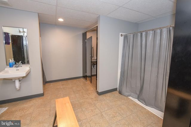 7416 FRANKFORD AVE, Philadelphia, PA 19136