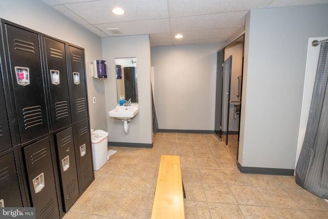 7416 FRANKFORD AVE, Philadelphia, PA 19136