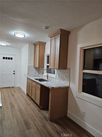 11046 Kadota, Pomona, CA 91766