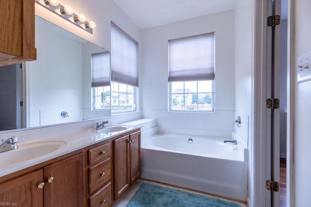 2308 Angler LN, Chesapeake, VA 23323