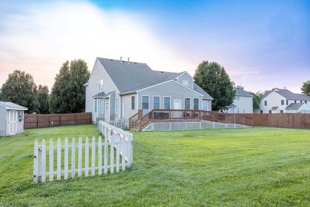 2308 Angler LN, Chesapeake, VA 23323