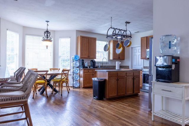 2308 Angler LN, Chesapeake, VA 23323