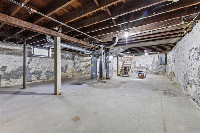 4223 Bell Street, Kansas City, MO 64111