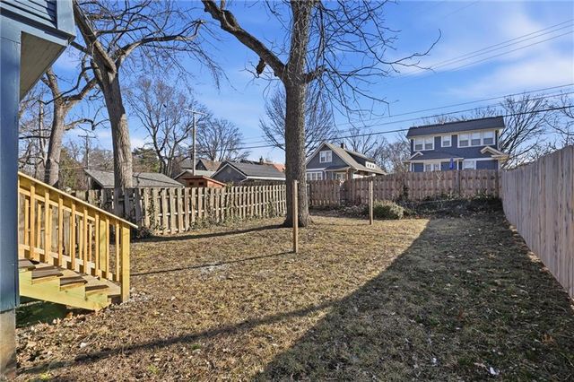 4223 Bell Street, Kansas City, MO 64111