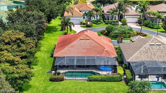 6062 Divot CT, Naples, FL 34113
