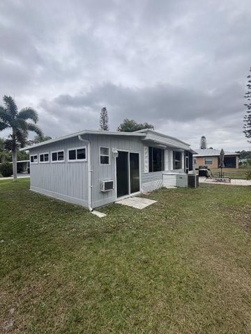 17 Mediterranean Blvd East Boulevard E, Port St. Lucie, Port St Lucie, FL 34952