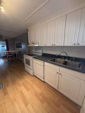 17 Mediterranean Blvd East Boulevard E, Port St. Lucie, Port St Lucie, FL 34952