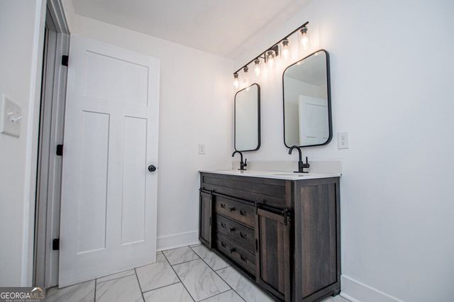 61 Davenport Mill Road, Carrollton, GA 30117