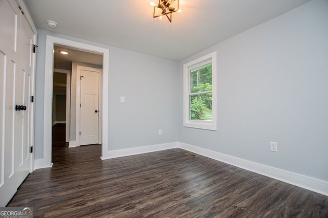 61 Davenport Mill Road, Carrollton, GA 30117