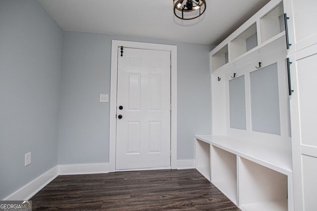 61 Davenport Mill Road, Carrollton, GA 30117