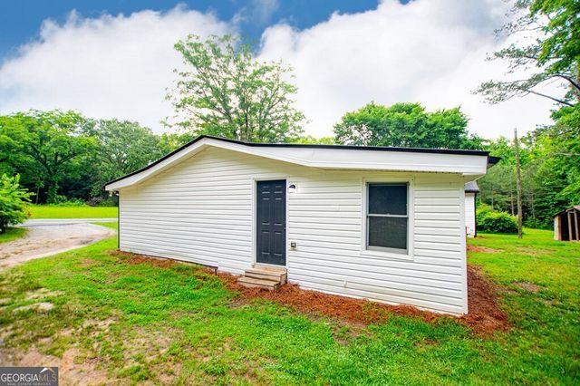 61 Davenport Mill Road, Carrollton, GA 30117
