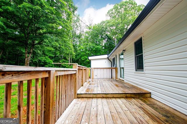 61 Davenport Mill Road, Carrollton, GA 30117